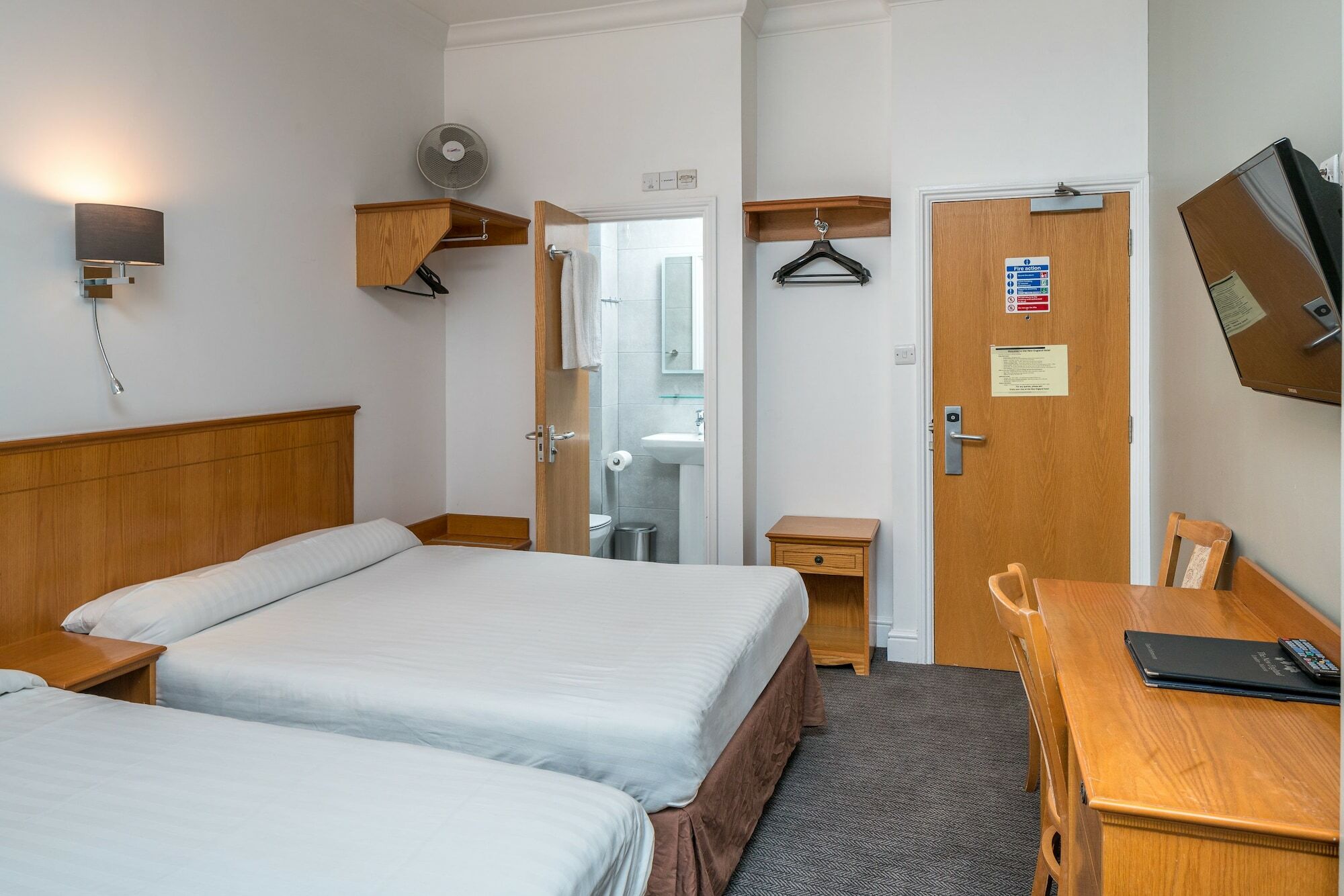 Oyo Townhouse New England, Victoria Hotel Londen