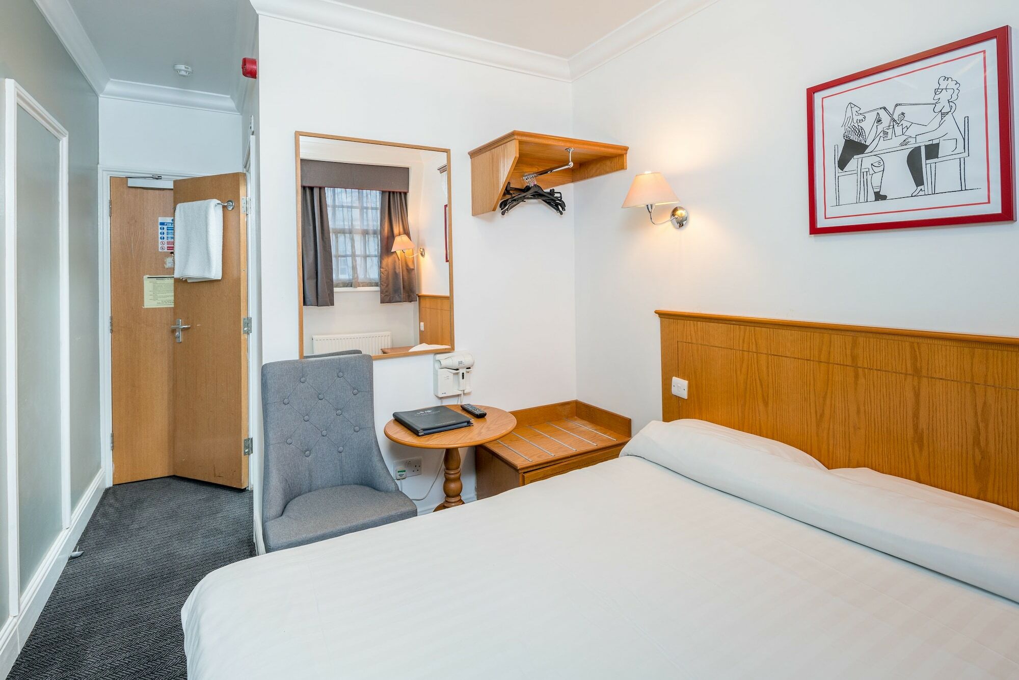 Oyo Townhouse New England, Victoria Londen
